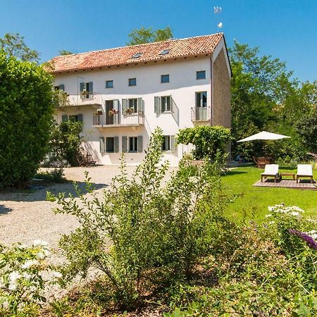 Appartamenti Presso Cascina La Melagrana Костильоле-д'Астри Экстерьер фото